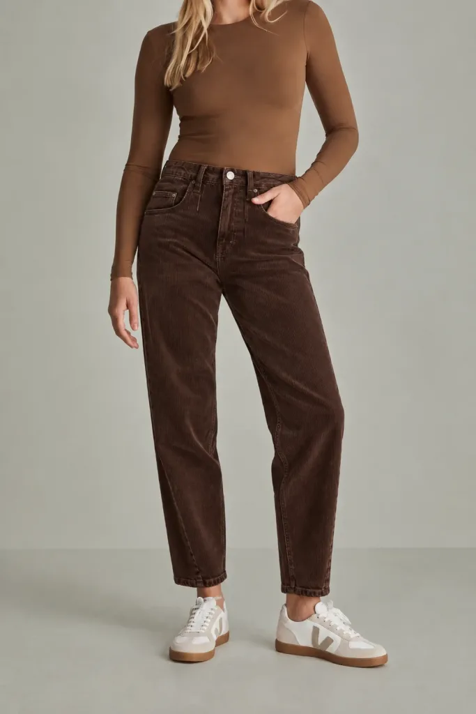 Coco, Deep Brown